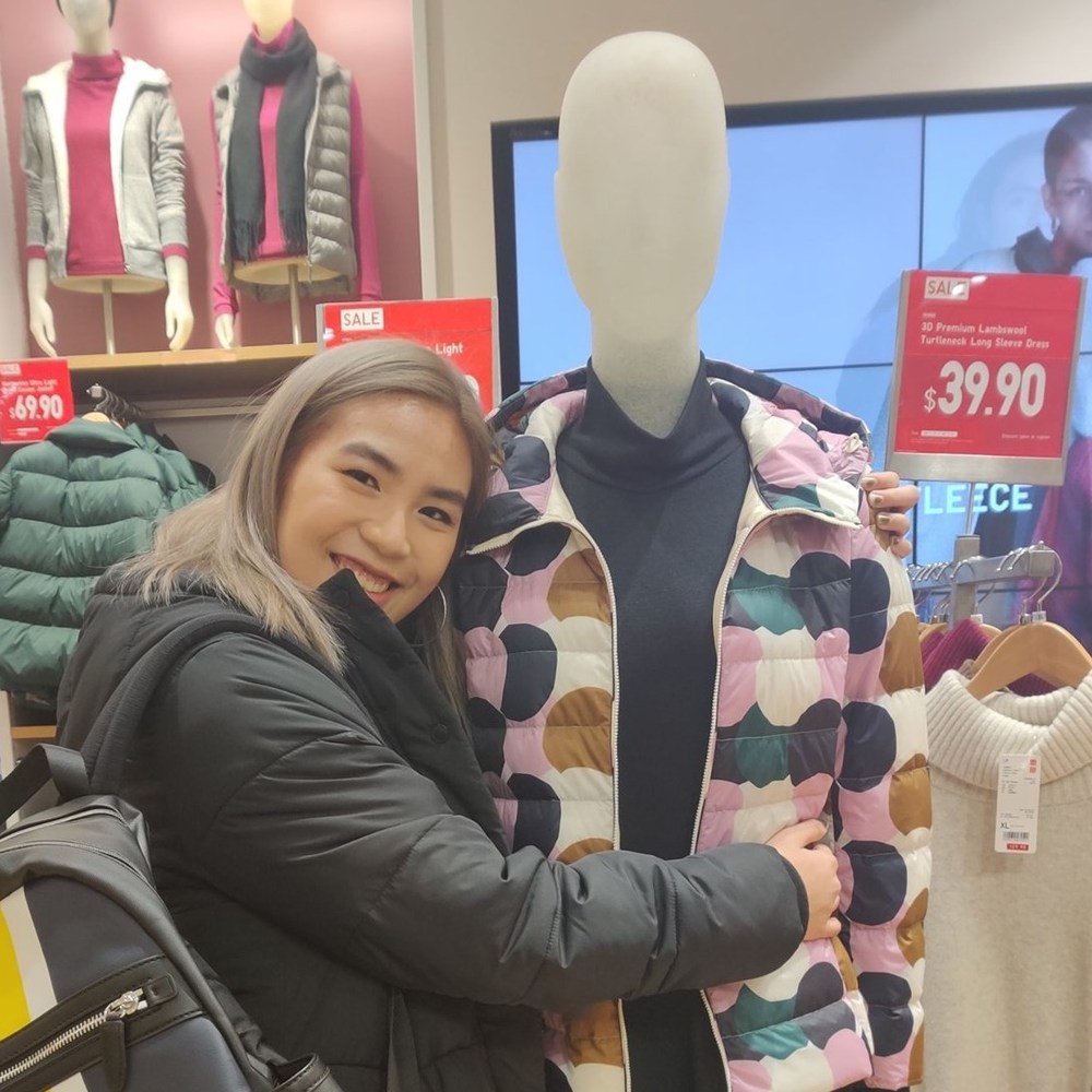 Meet your Posher, Eva